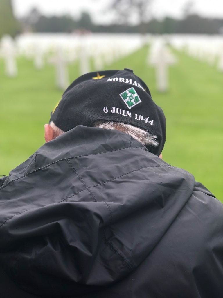 US-NEWS-D-DAY-VETERAN-96-RETURNS-TO-5-AK.jpg